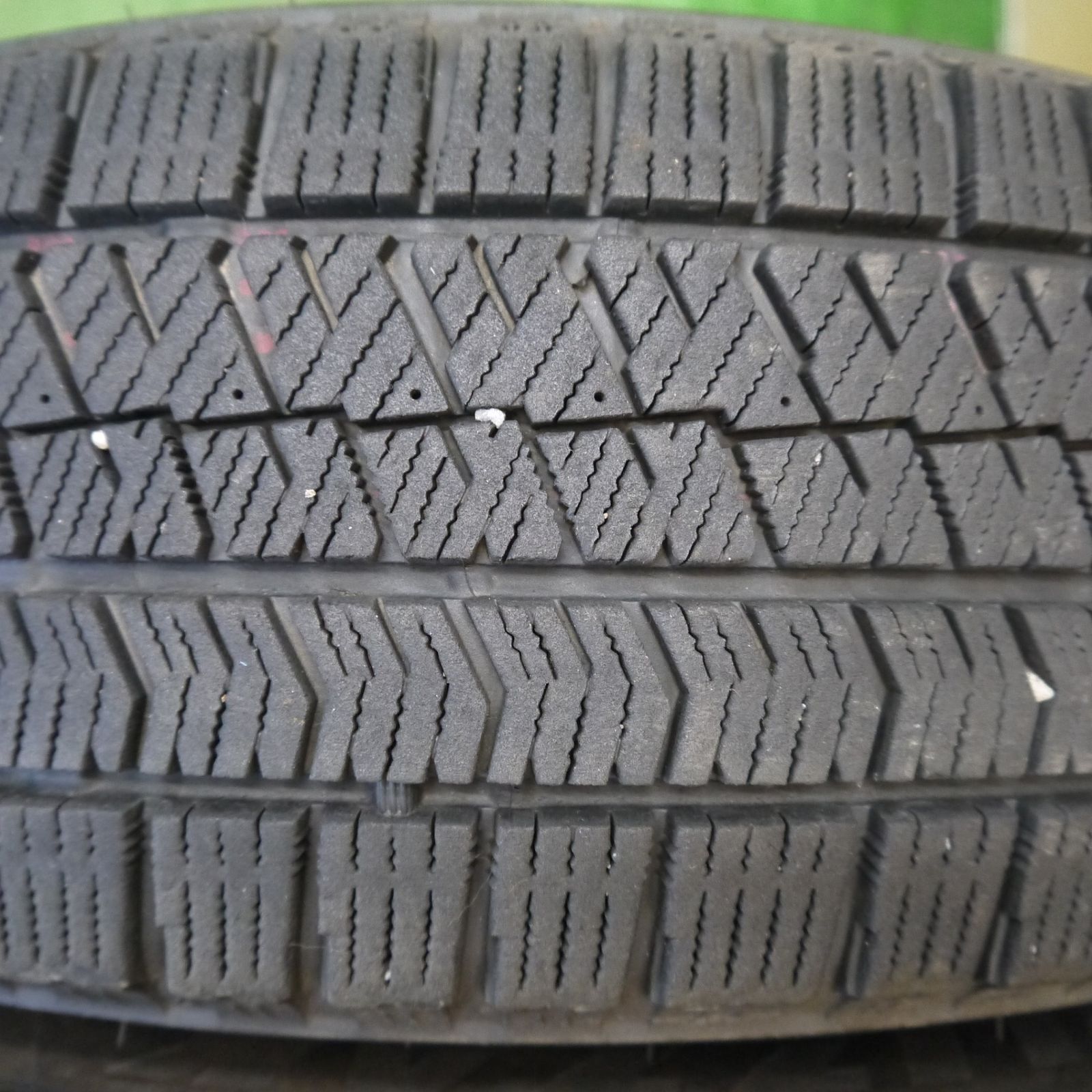 4本価格!22年☆スタッドレス 175/65R15 ブリヂストン ブリザック VRX2 4本価格!22年☆スタッドレス 175/65R15 ブリヂストン ブリザック VRX2