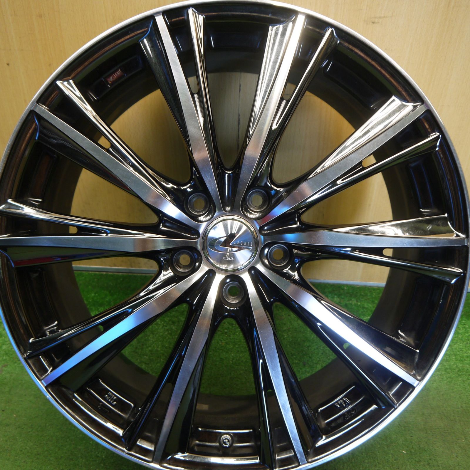 [送料無料] キレイ！1本★LEONIS WX weds 19インチ レオニス ウェッズ 19×7.5J PCD114.3/5H★6051104Hホ