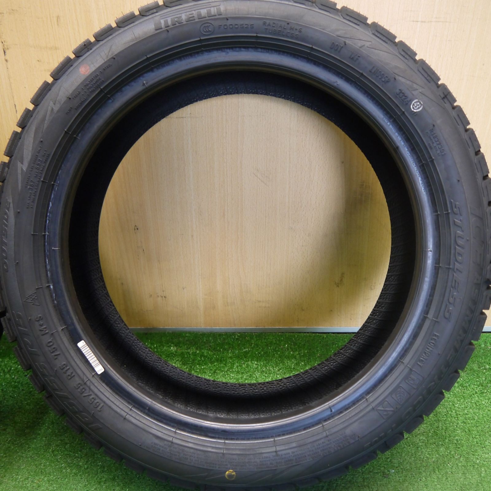 未使用！24年！2本☆スタッドレス 165/55R15 ピレリ アイス
