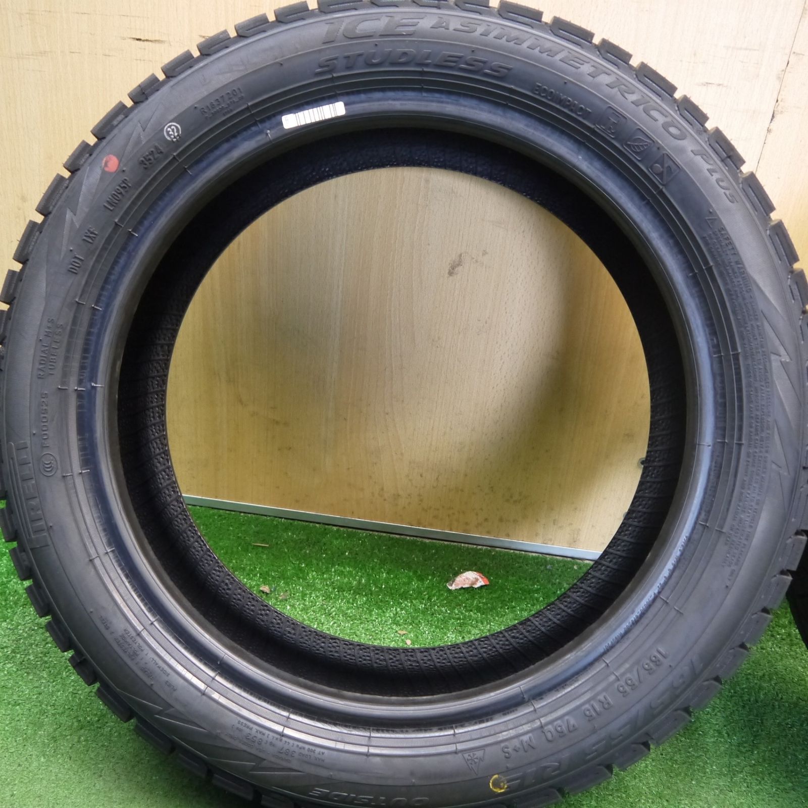 未使用！24年！2本☆スタッドレス 165/55R15 ピレリ アイス