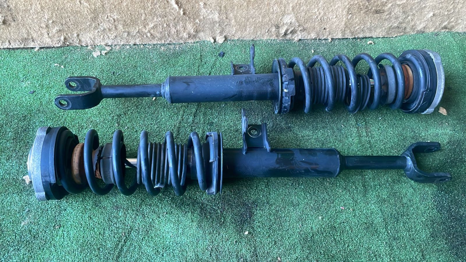 BMW F10FW20 　H27年　　サスペンション　　C8-5559