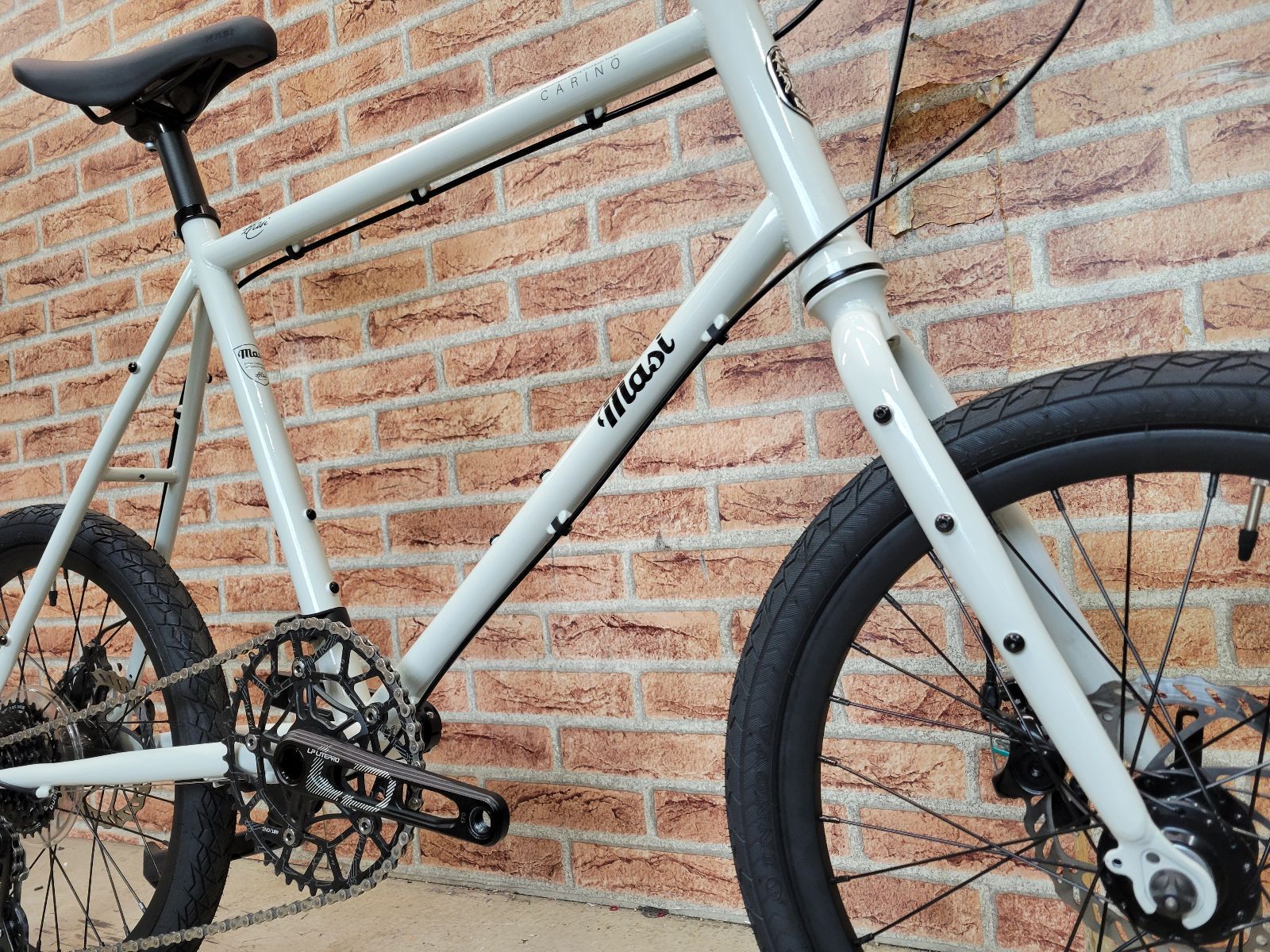□ 極上品!! MASI CARINO DISC size:48 160-175cm 2026 マジィ