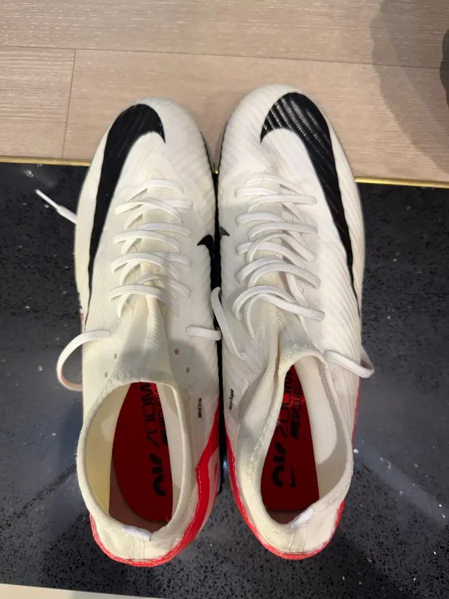 ナイキ マーキュリアル ヴェイパー 15 スーパーフライ アカデミー 275 サッカーシューズ