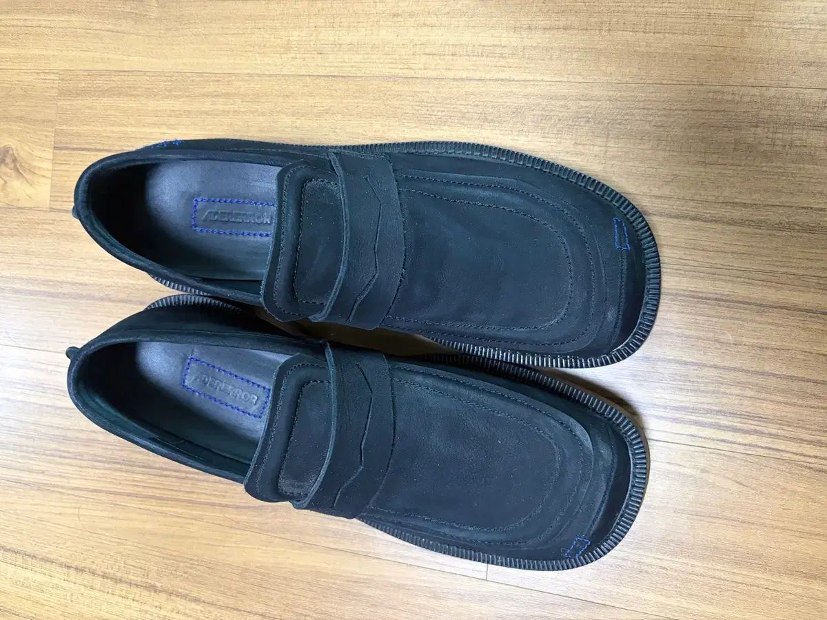ADER ERROR アーダーエラー カーブ ローファー - メルカリ