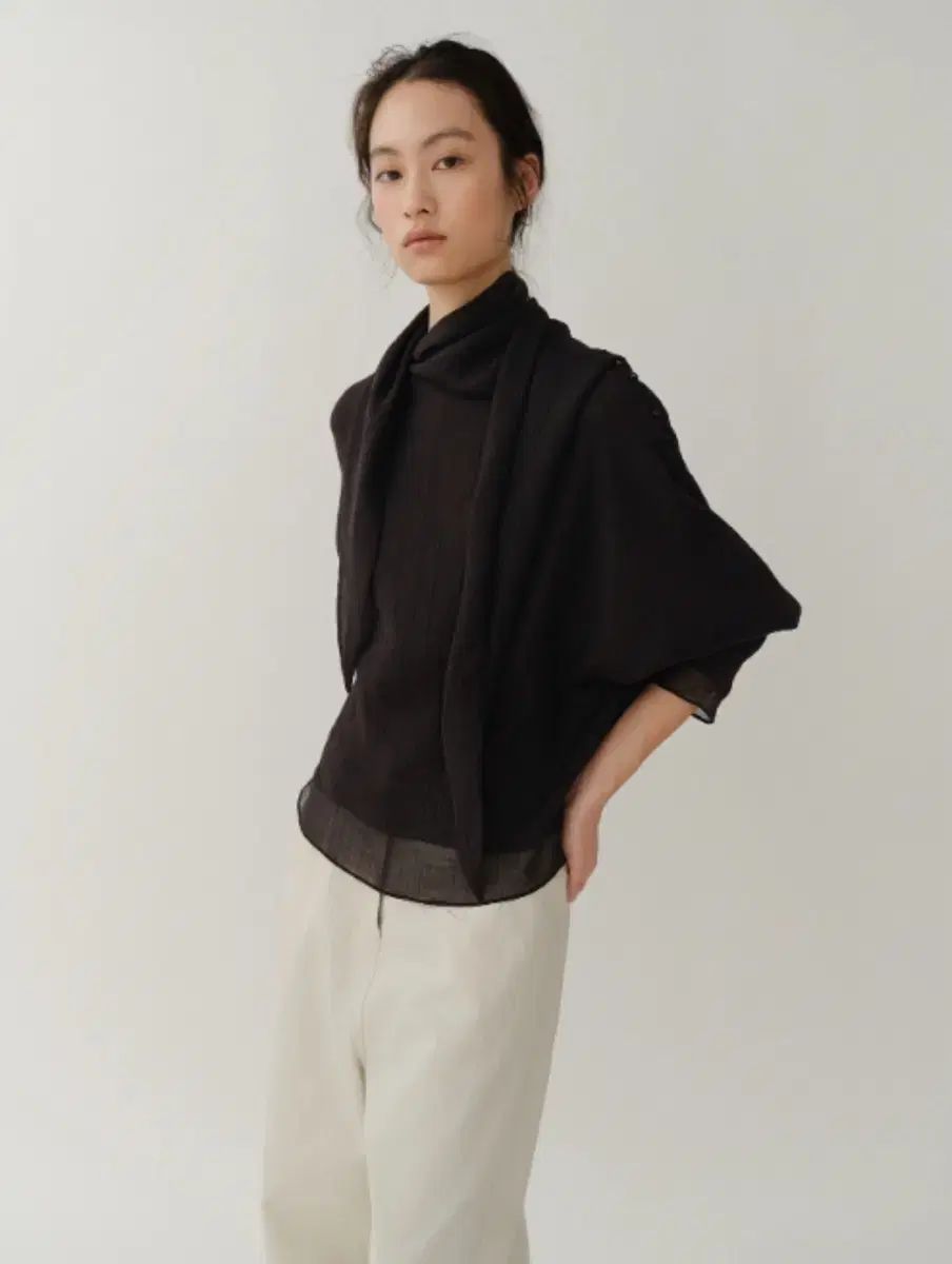 キンダーサルモン scarf kimono top black