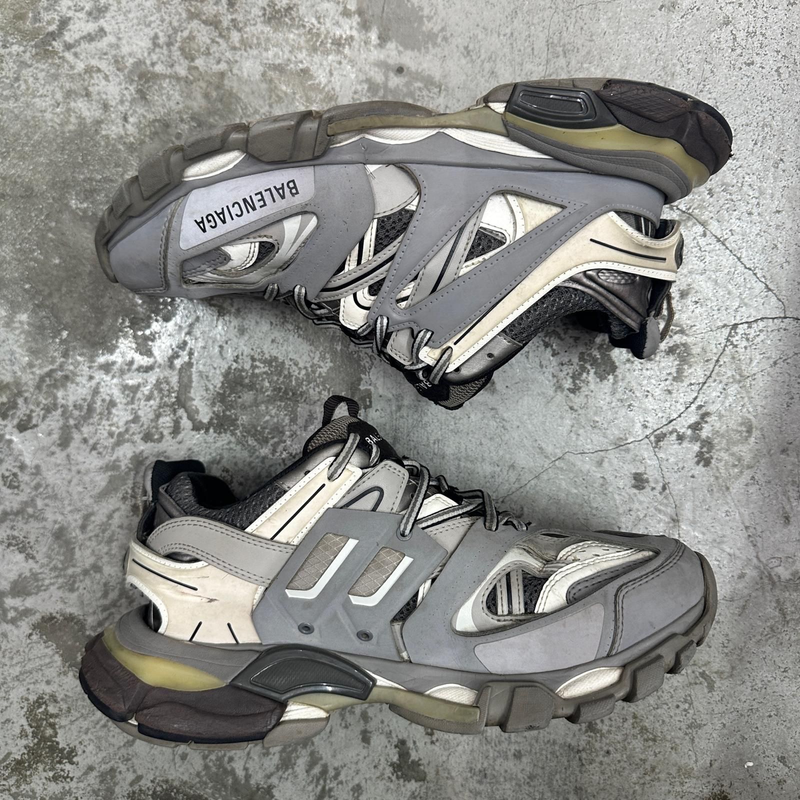 BALENCIAGA Track トラックスニーカー バレンシアガ 555036 グレー 7 