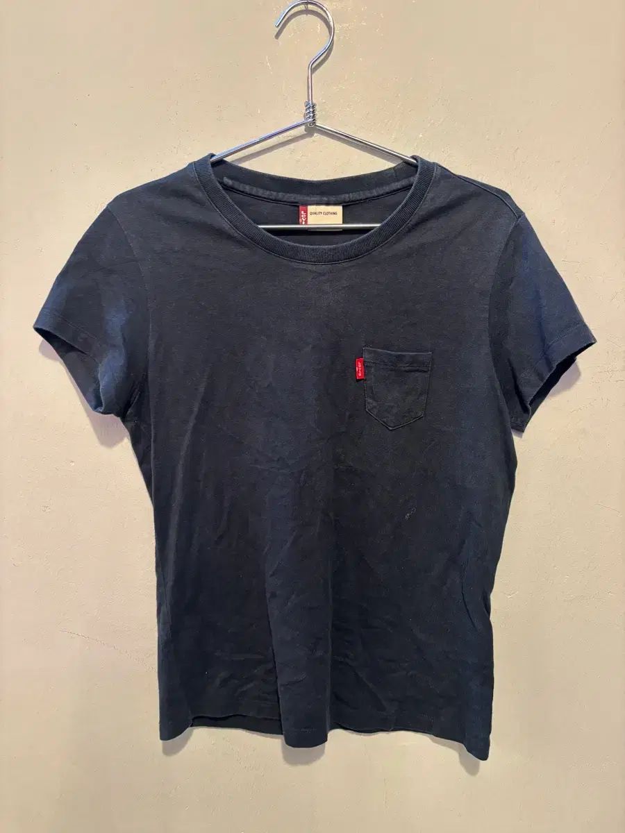 リーバイス 正規品 クロップド 半袖Tシャツ