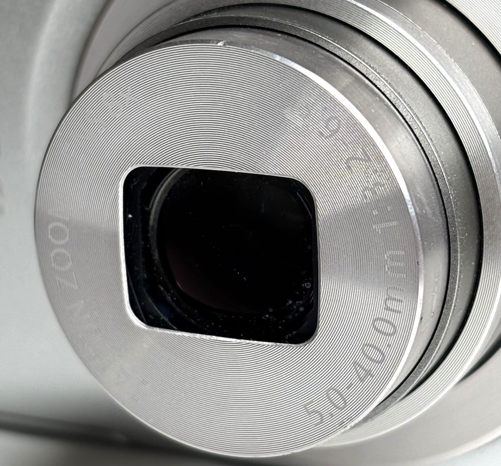 Canon IXY200 PC2333 HD 20MP 8x デジタルカメラ silver 基本動作確認