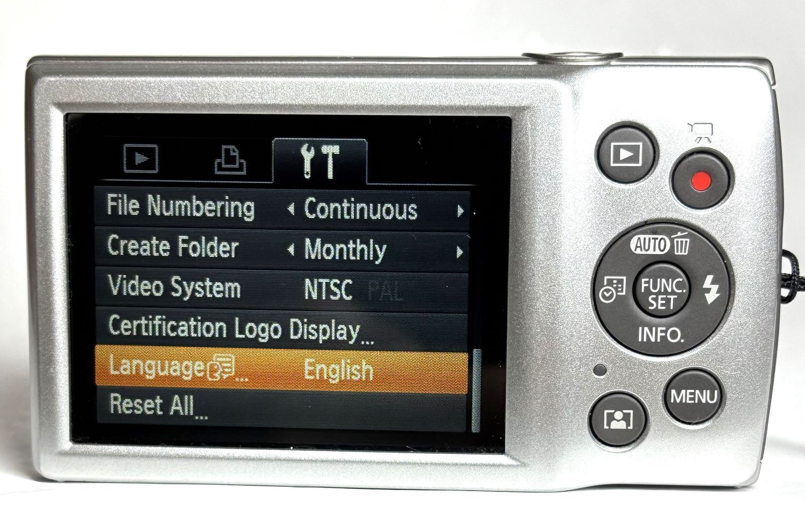 良品【動作確認済み】Canon IXY 200 PC2333 Canon IXY200 PC2333 HD 20MP 8x デジタルカメラ silver 基本動作確認