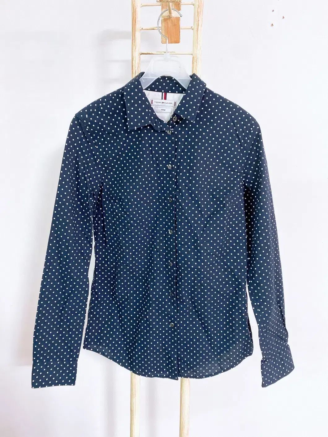 モンヴィンテージ(55)Tommy Hilfiger トミーヒルフィガー レディース ドット シャツ 4,254円