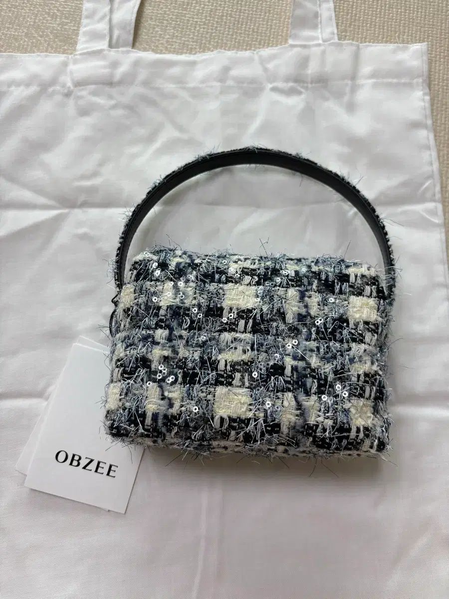新品) The HANDSOME OBZEE シークィン ツイード トートバッグ ネイビー