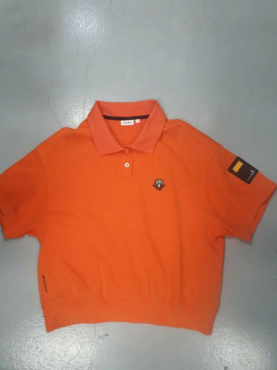 ゴールデンベア オレンジ色 半袖 KARA Tシャツ