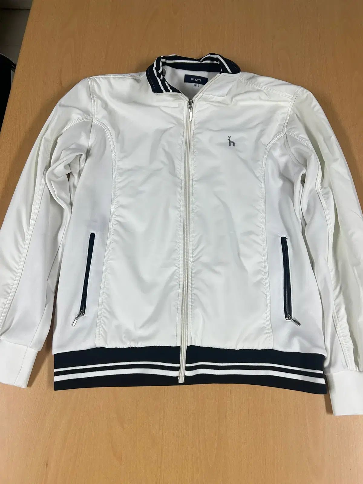 HAZZYS へジス 防風ジャケット サイズ105
