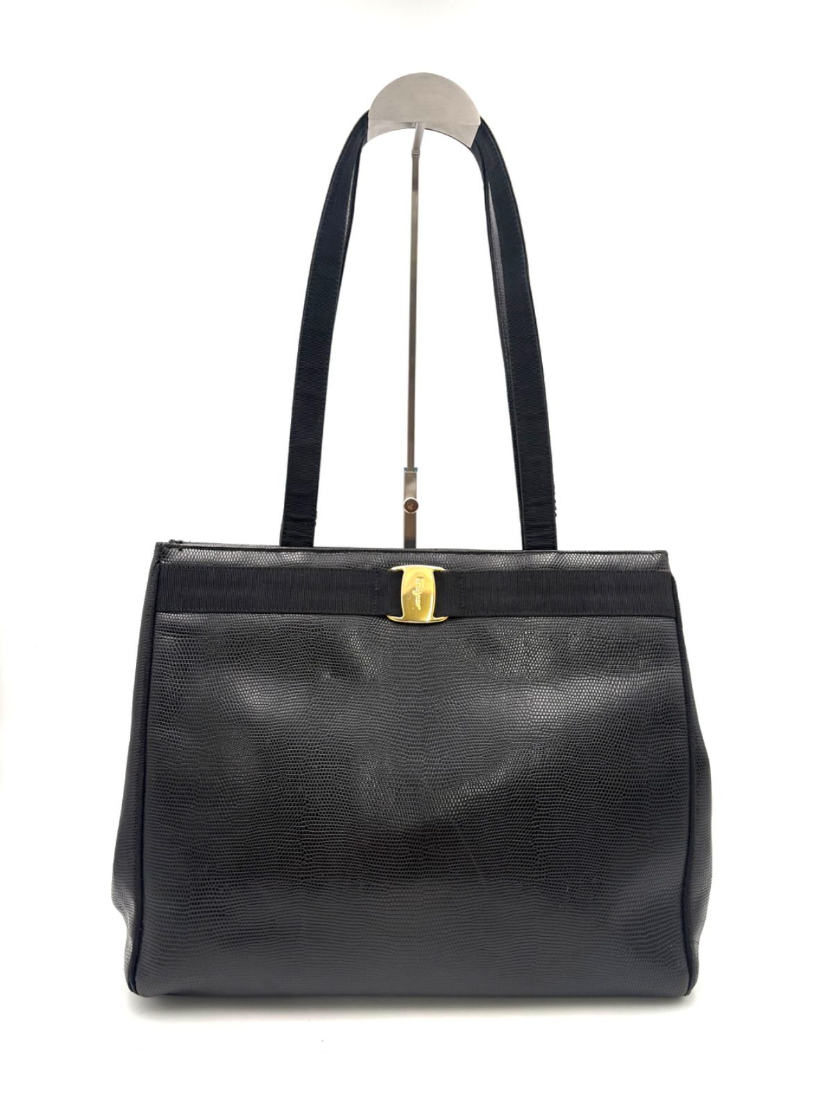 【大人気】サルヴァトーレフェラガモ　ヴァラ　レザー　トートバッグ　ブラック　良品 Salvatore Ferragamo サルヴァトーレ フェラガモ ヴァラ レザー