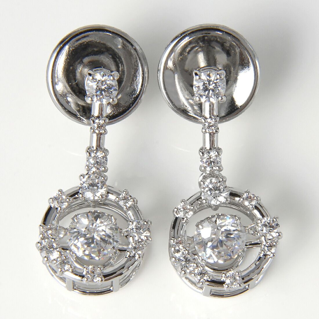 スワロフスキー Swarovski ピアス レディース 5738194 Constella