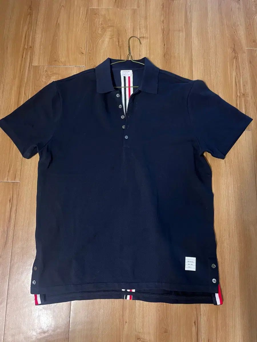 トム・ブラウン 正規品 カラーTシャツ