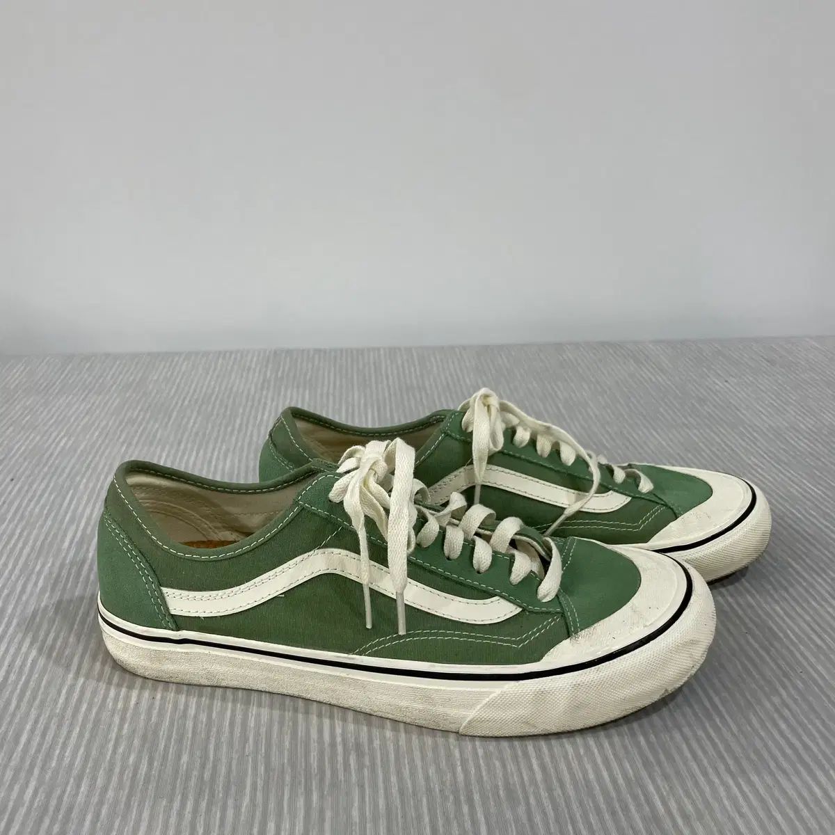 VANS スタイル 136 デコン VRS SF グリーン スニーカー 270mm