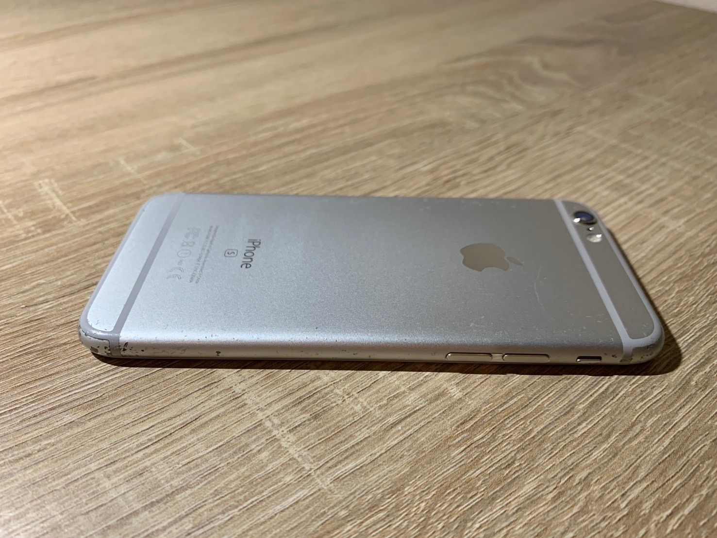 iPhone SE 64GB ホワイト美品 SIMフリー - メルカリ