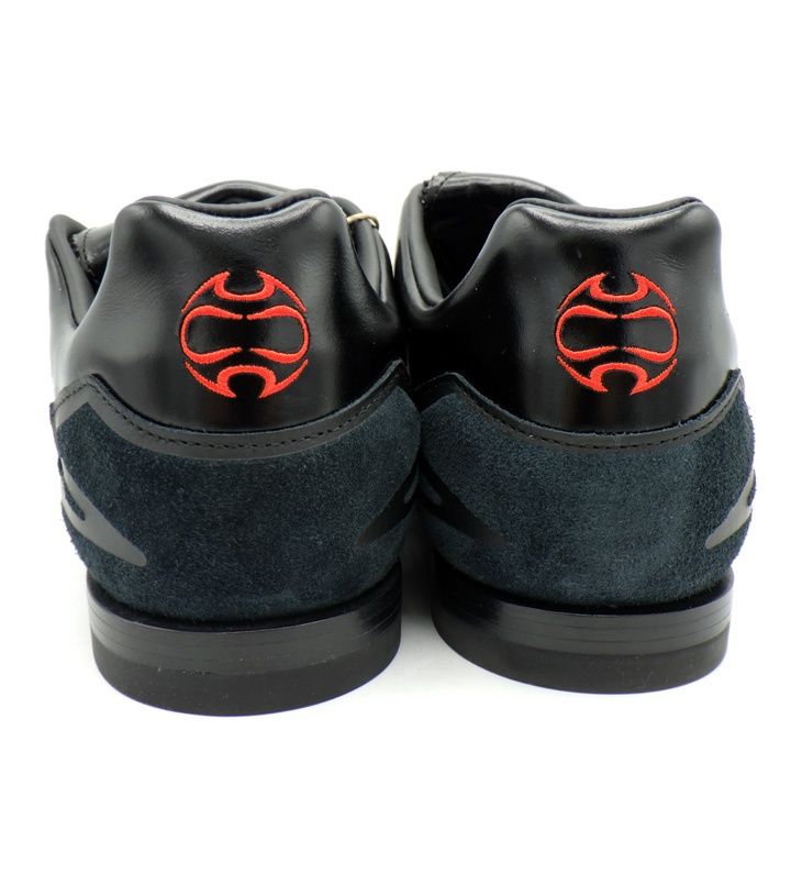 アディダス adidas 【 Predator Bowling Core Black KI9951