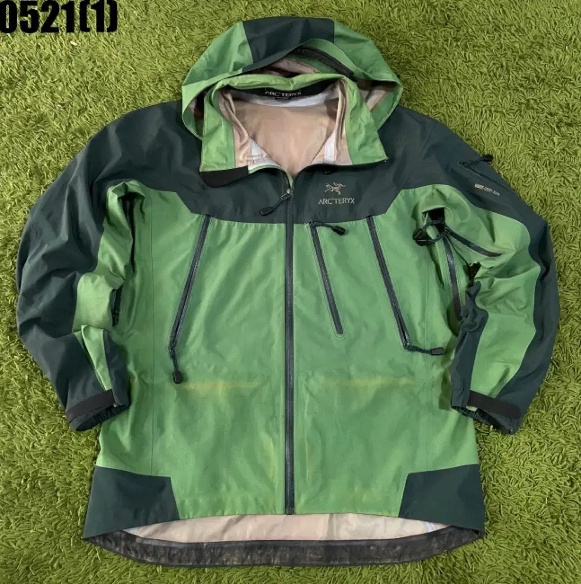 アークテリクス GORE-TEX ゴアテックス グリーン ウィンドブレーカー ジャケット L