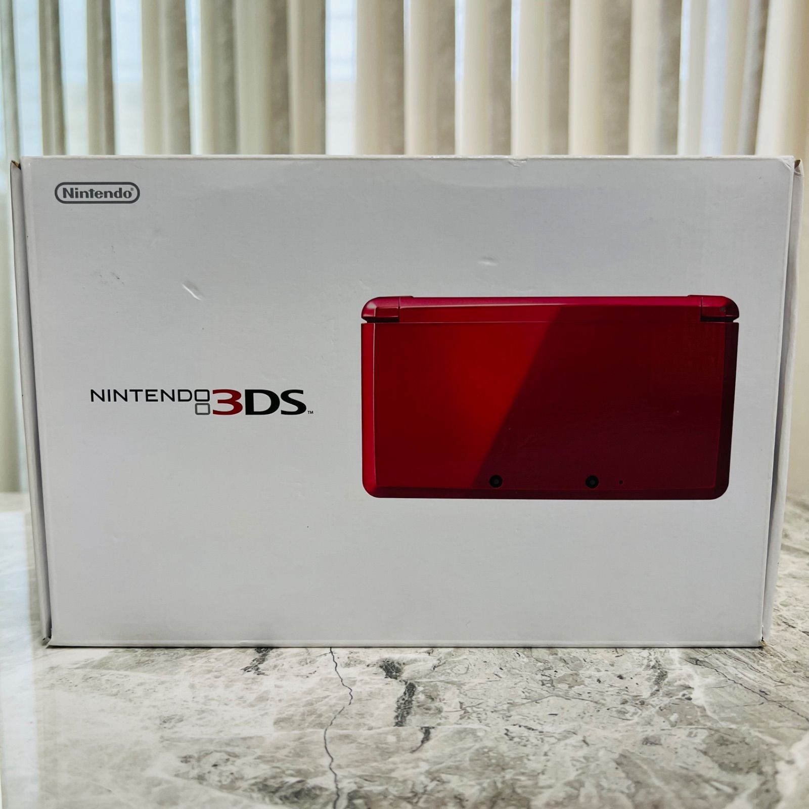 【完動品】NINTENDO 3DS メタリックレッド　箱付き