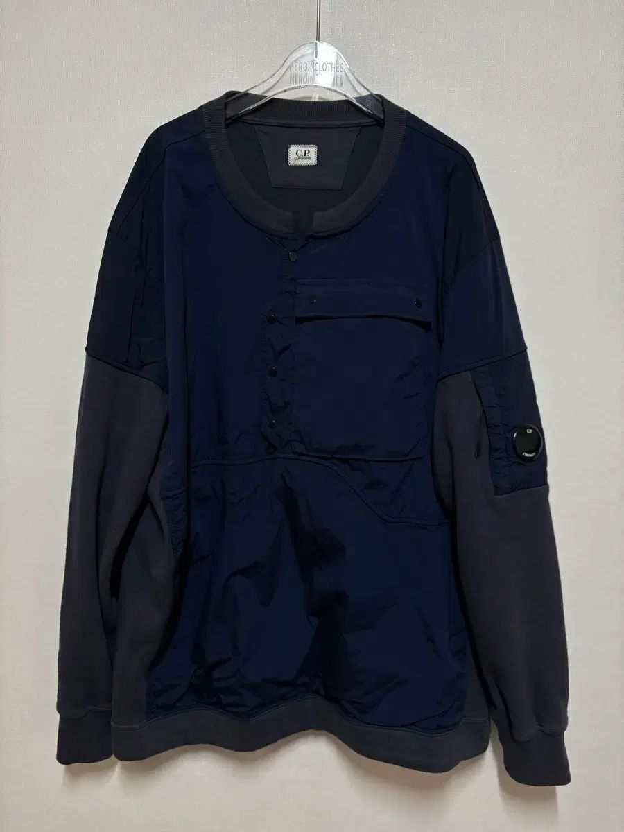 2XL C P COMPANY NYLON METAL CREWNECK