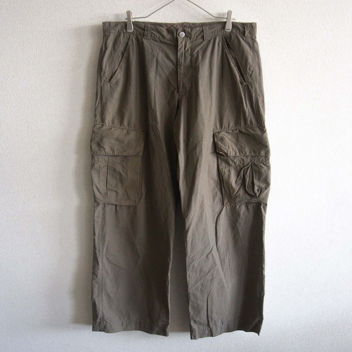 【美品】ARMANI COLLEZIONI 【カーゴパンツ】54 カーキ アルマーニ コレツォーニ 26050536