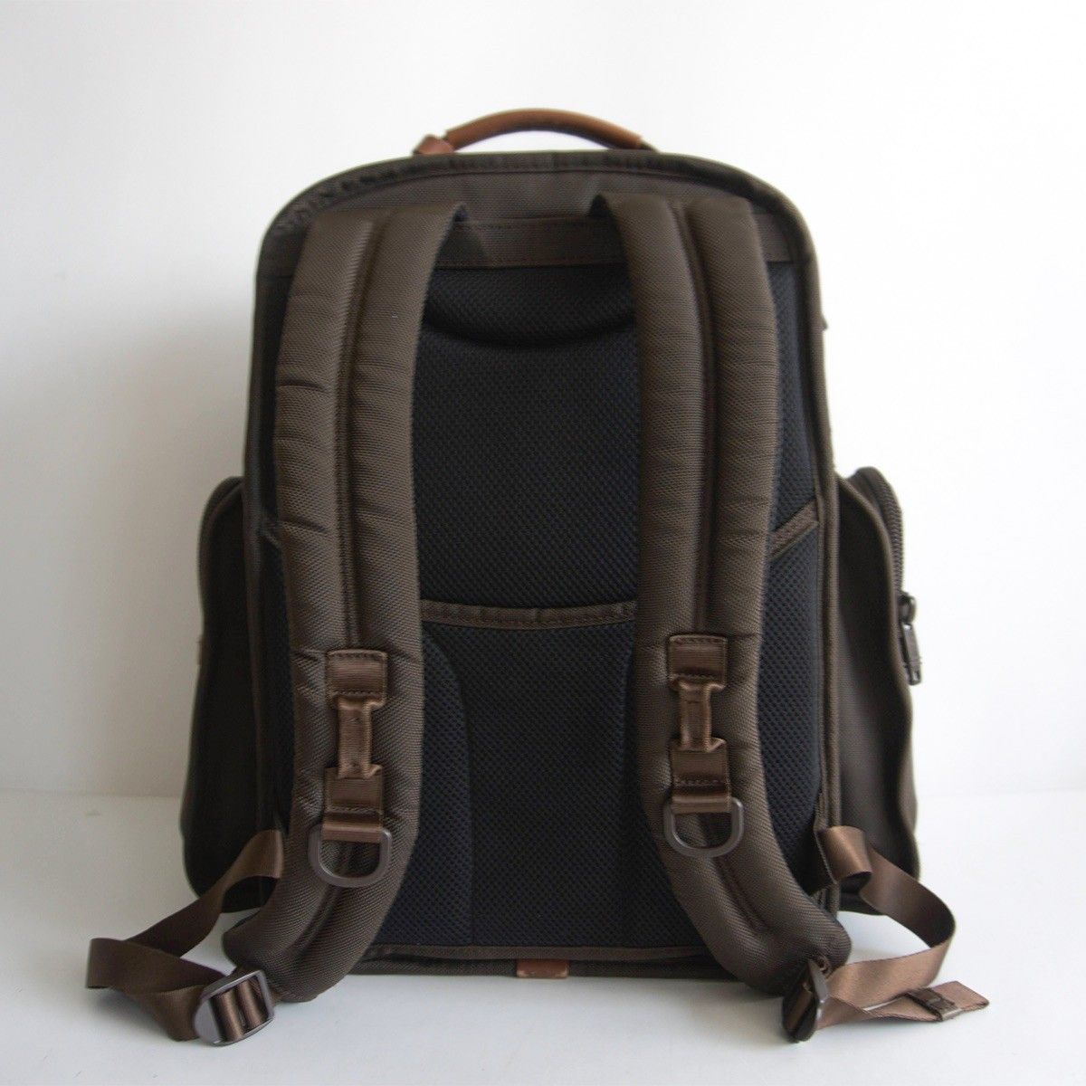 美品】 TUMI トゥミ 【26578ESH/Alpha2】ブラウン リュック ビジネス