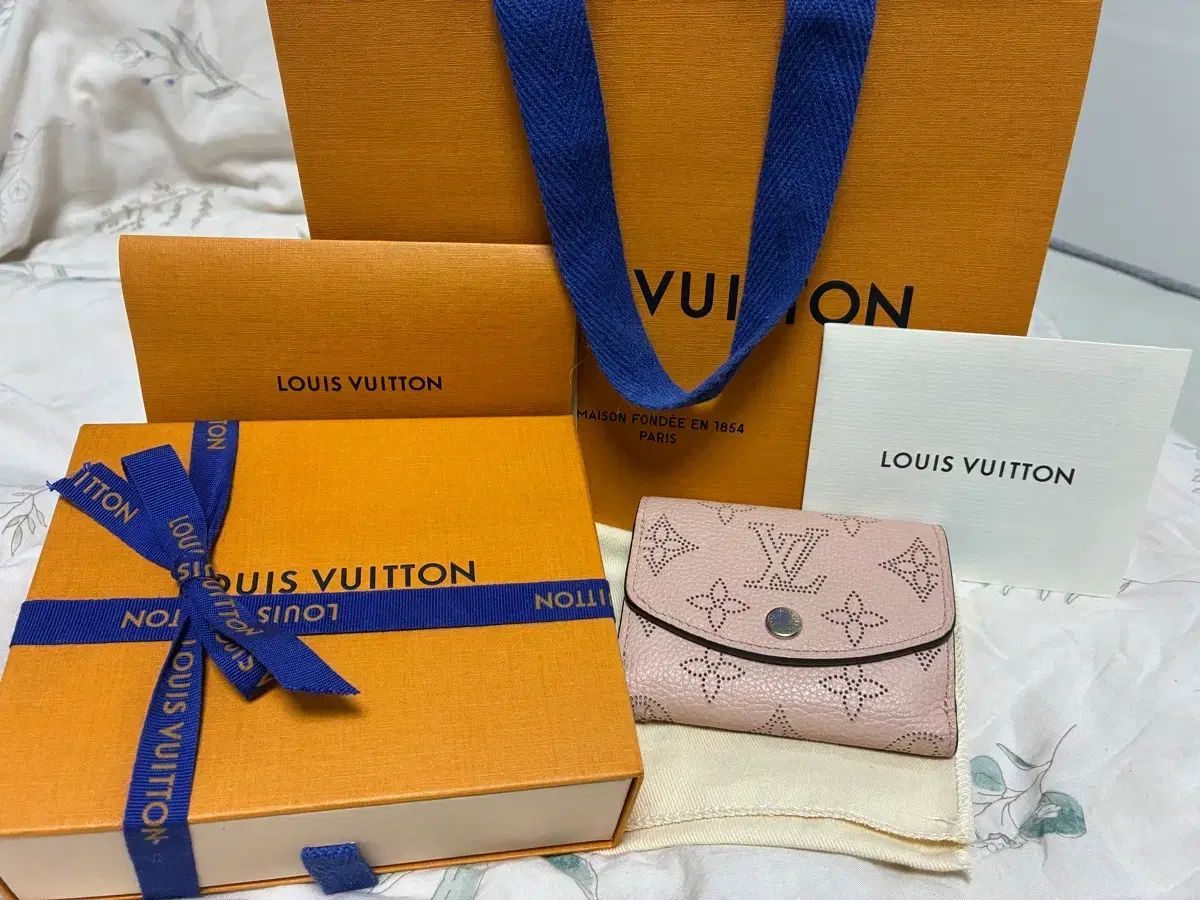Louis Vuitton アイリス 麻 ローズ カラー