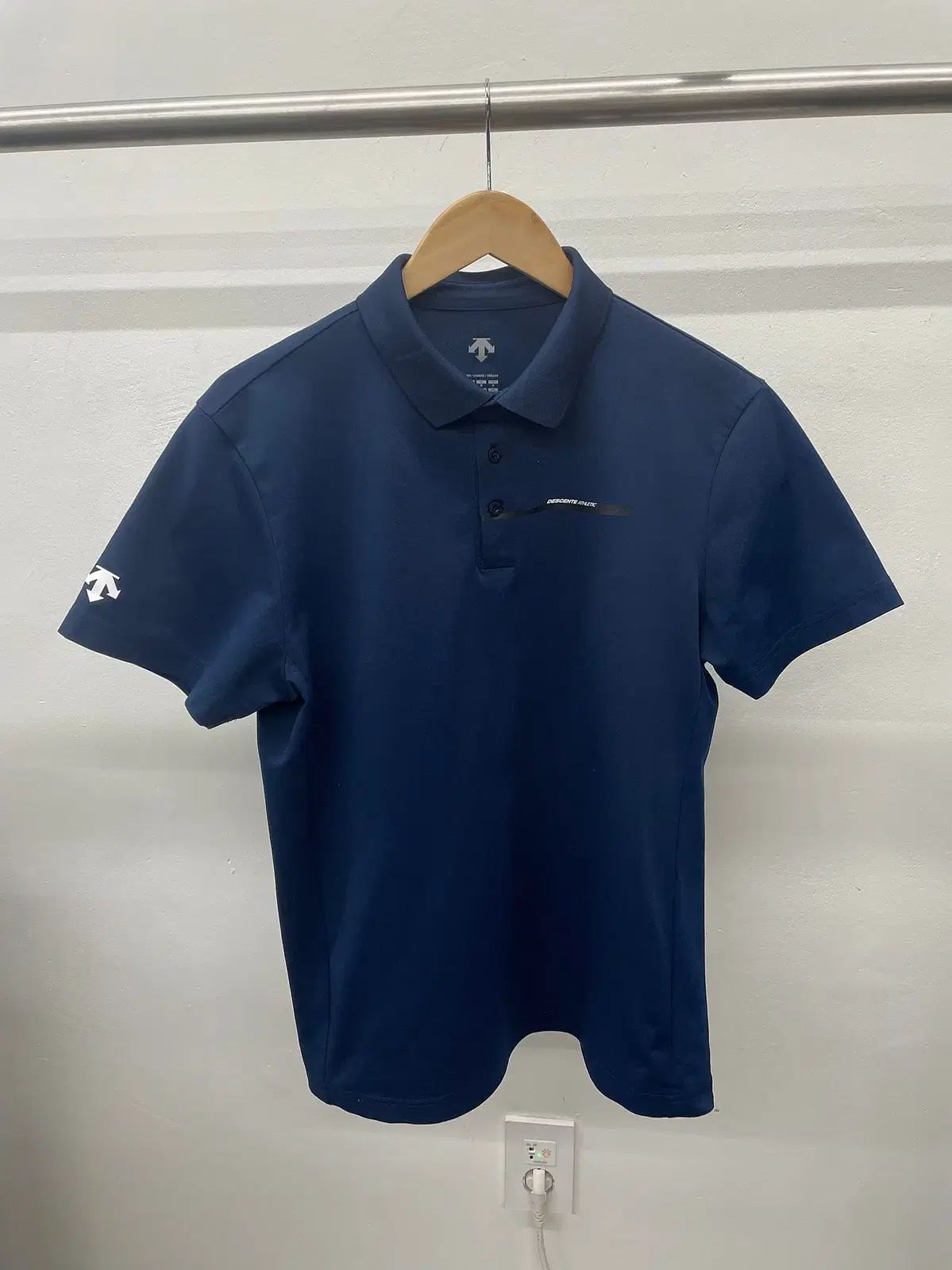 100)デサント 機能性 半袖 KARA Tシャツ