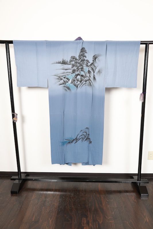 男本場大島紬アンサンブル長襦袢付き　新品未使用品　藍濃淡　泥染め　草木染め　百亀甲　R214 男本場大島紬アンサンブル長襦袢付き 新品未使用品 藍濃淡 泥染め