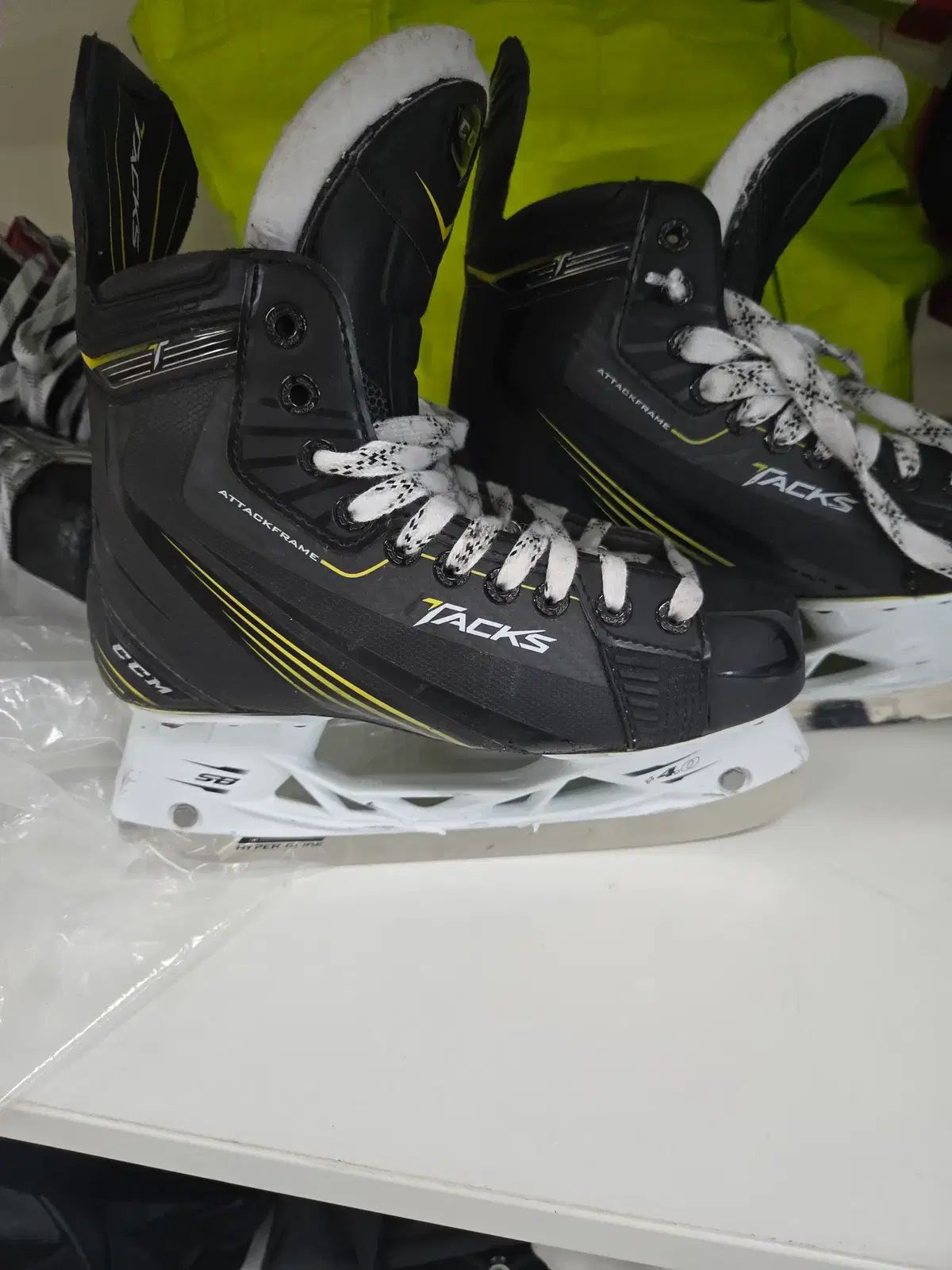ccm ホッケースケート出品