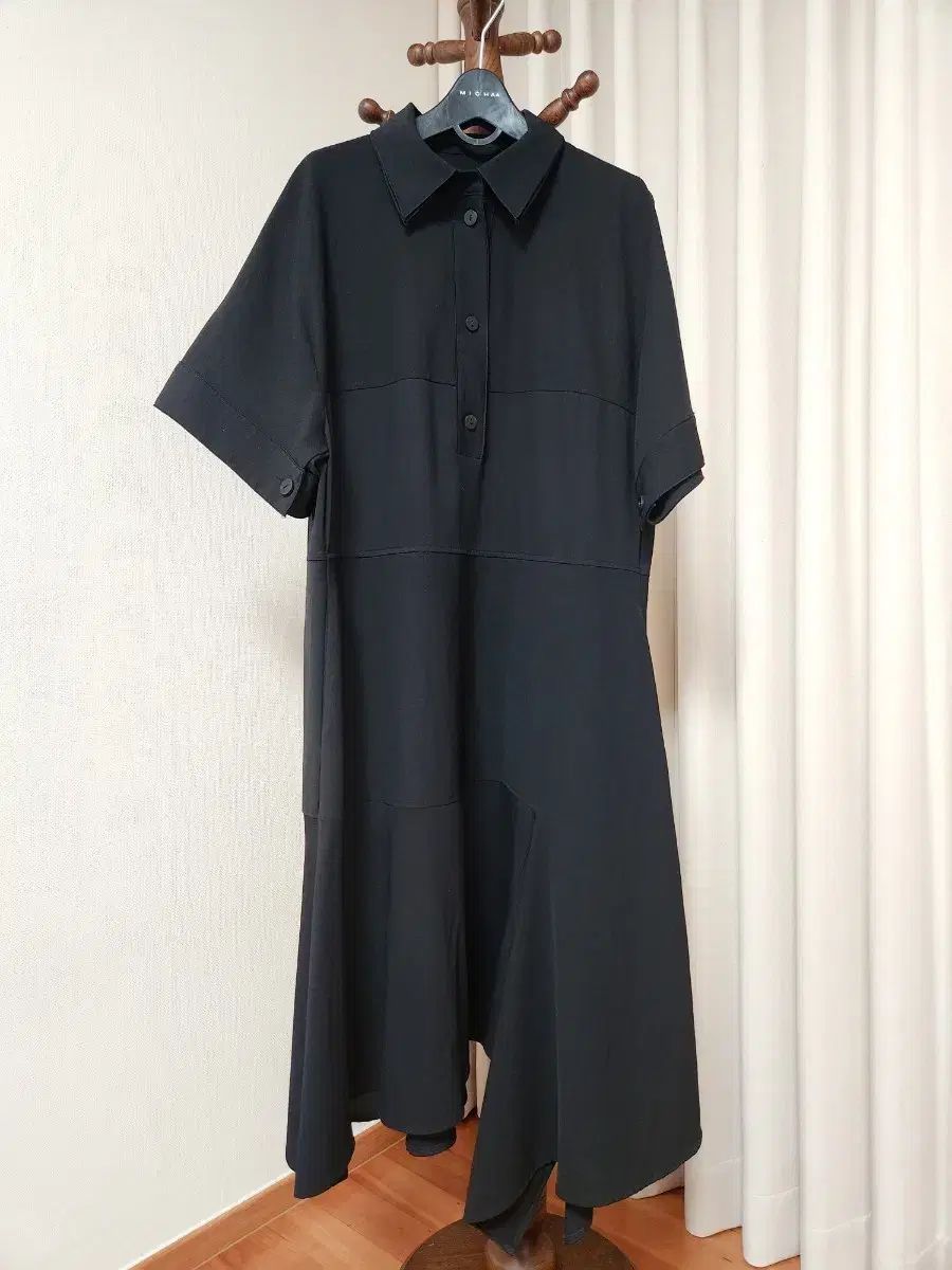 SYSTEM システム ブラック フルフライン カラ ロング丈ワンピース