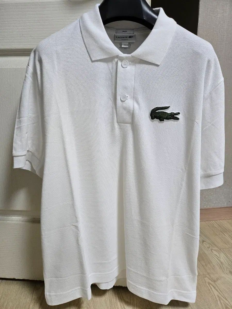 LACOSTE ラコステ 半そで Tシャツ 白 ルーズフィット 新品