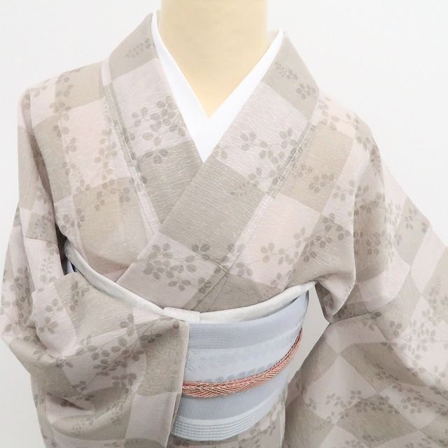 ❁tomihisa❁紗 市松 萩 夏着物 正絹 仕付け糸付“市松に萩がそよぐ