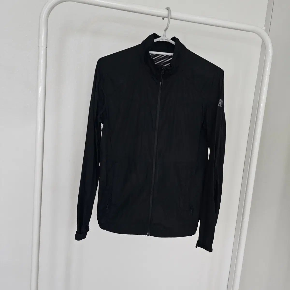 # THE NORTH FACE ザノースフェイス 機能性 レディース ウィンドブレーカー ジャケット
