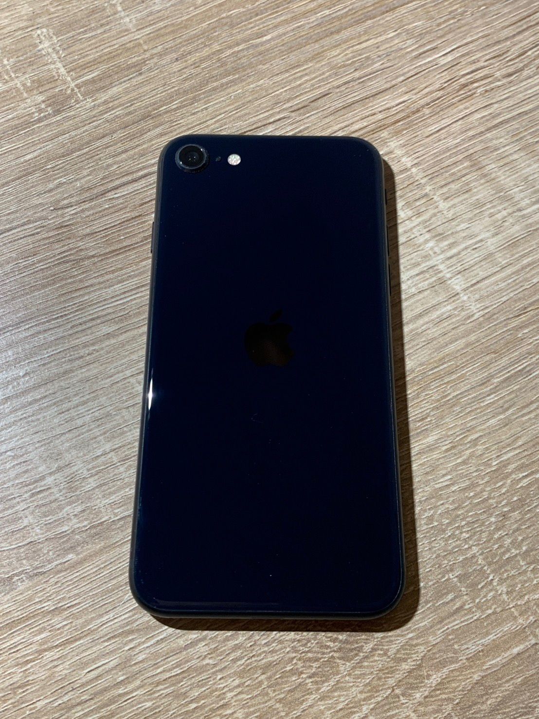 0939 iPhone SE 第三世代 64GB ブラック ジャンク品 【ネ】 - メルカリ