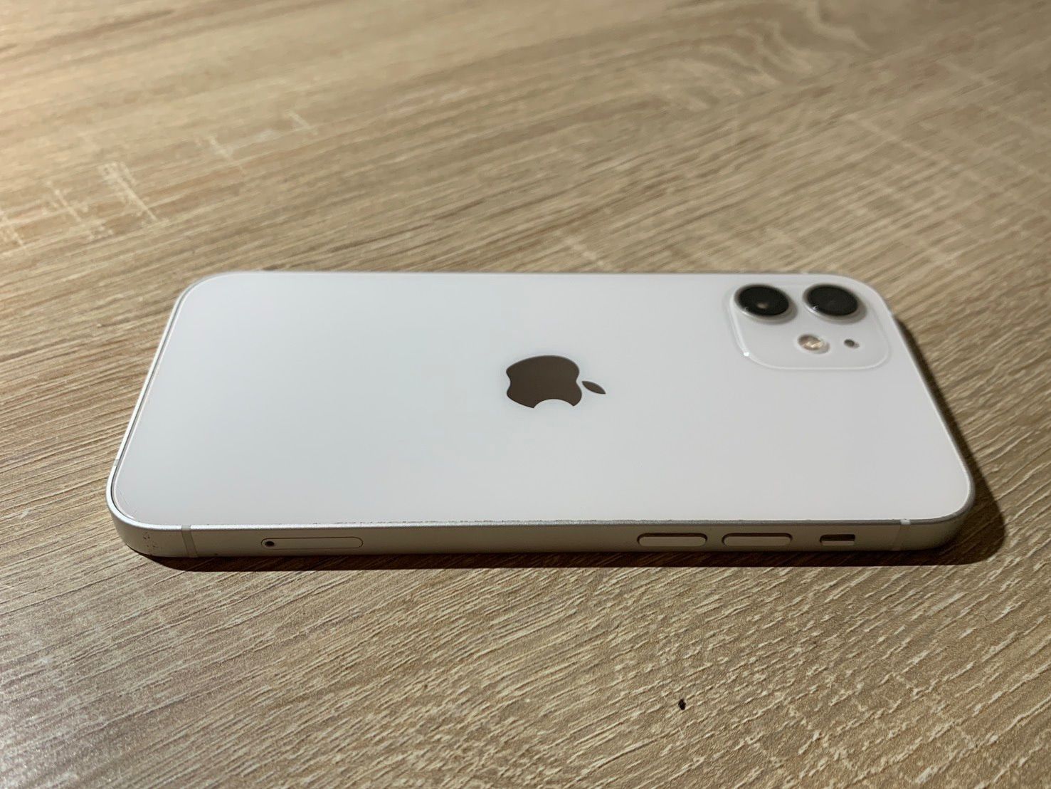 0940 iPhone 12 64GB ホワイト ジャンク品 【ネ】 - メルカリ