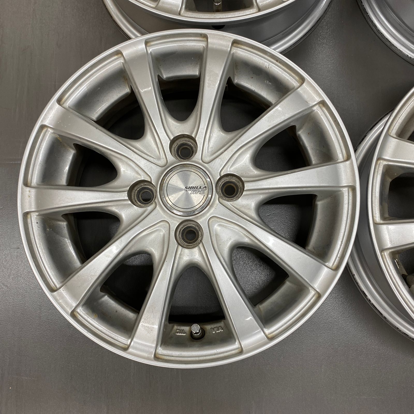 4穴 PCD100 14インチ 4.5J+45 TOPY SIBILLA NEXT IR-Z ホイール4本