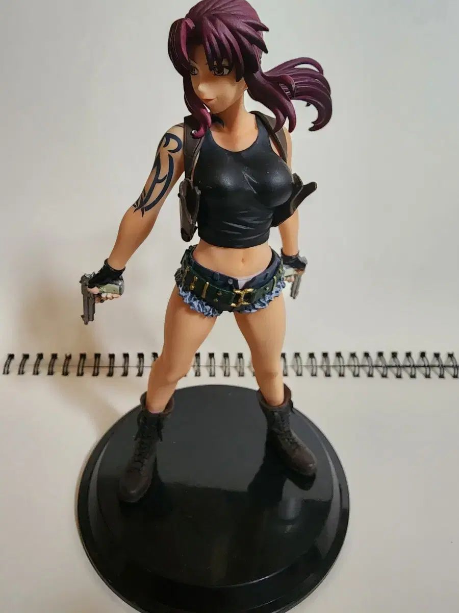 人気完売品パーリーゲイツパロディロゴ柄のカルゼジャガードショートパンツサイズ3 人気完売品パーリーゲイツパロディロゴ柄のカルゼジャガードショート