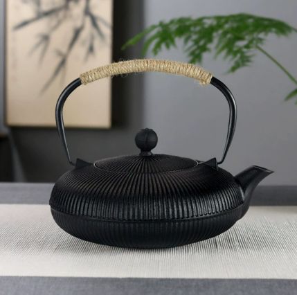 800ml 平型鉄瓶 和風デザイン 手作り鋳鉄急須 湯沸かし専用 茶道具 