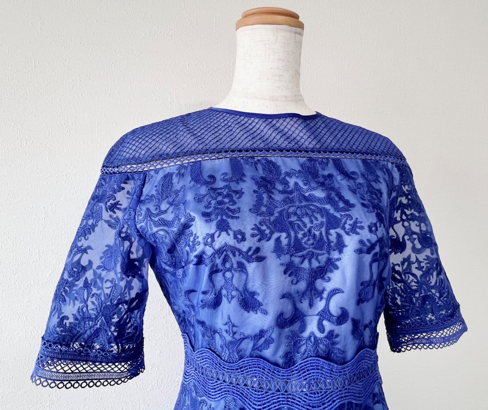 橋本環奈着用 CELFORD セルフォード オーナメント刺繍レース 36 青