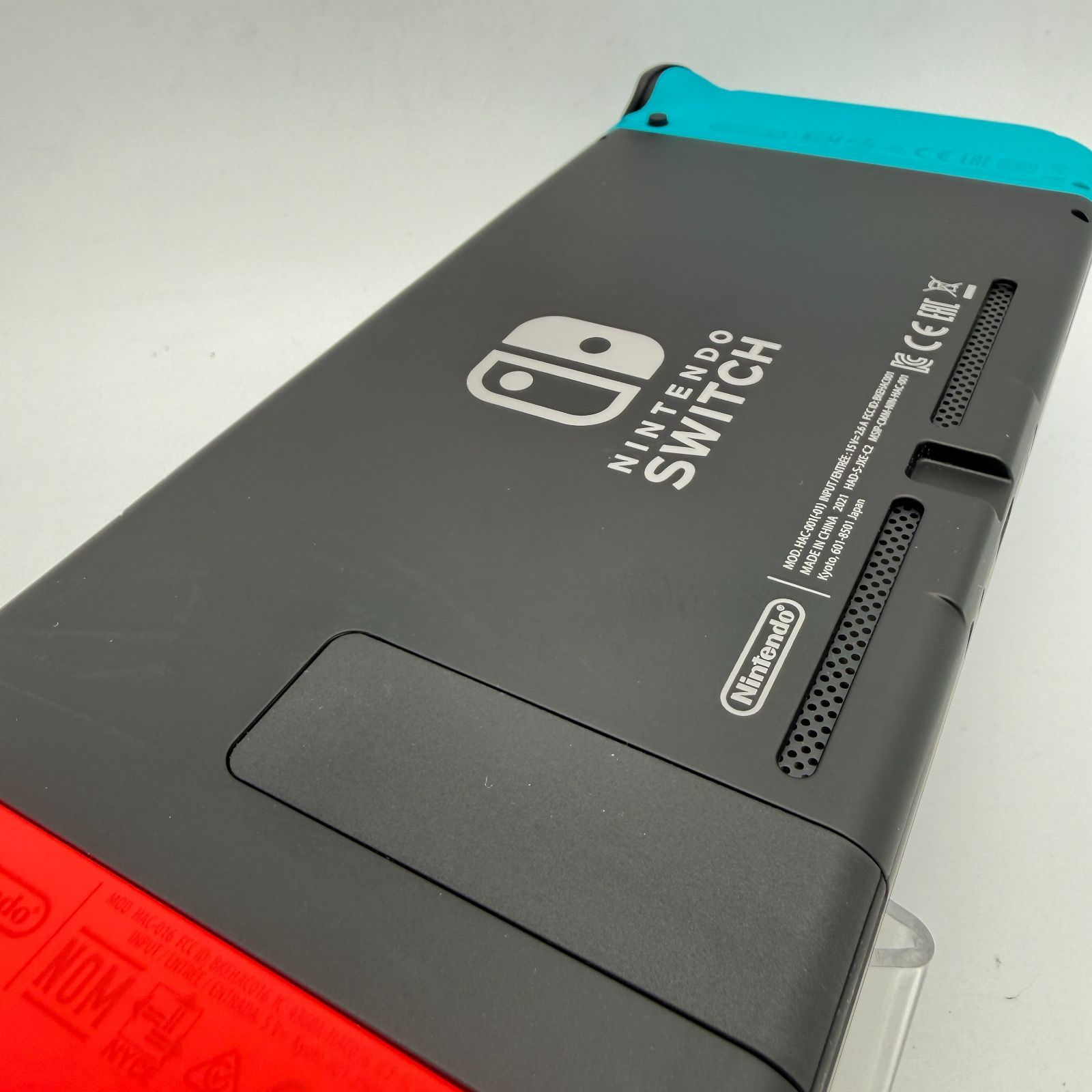 新古品】Nintendo Switch 本体 Joy-Con（L）ネオンブルー（R）ネオン