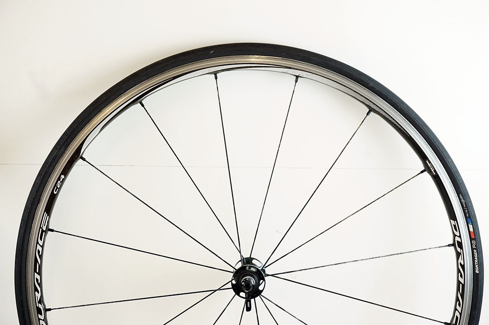 SHIMANO 「シマノ」 DURA-ACE C24 WH-9000 シマノ11速 ホールセット