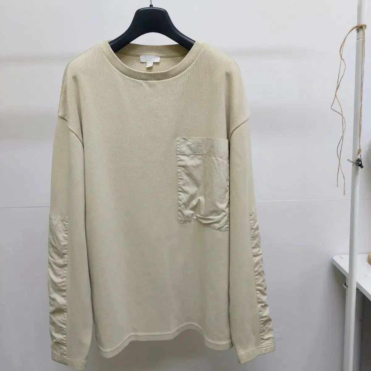 COS ポケット ニットTシャツ メンズ M 6e20