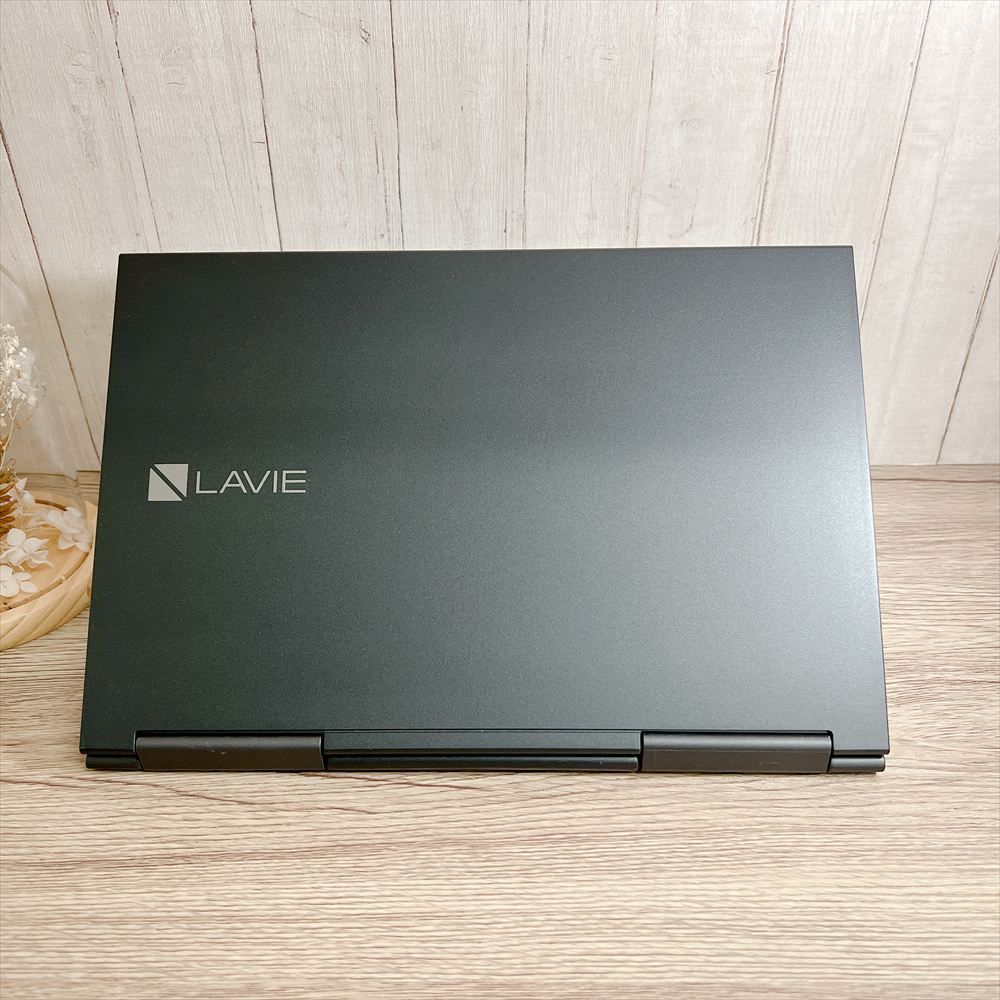 美品✨NEC Lavie Hybrid ZERO HZ350/GAB SSD付 - メルカリ