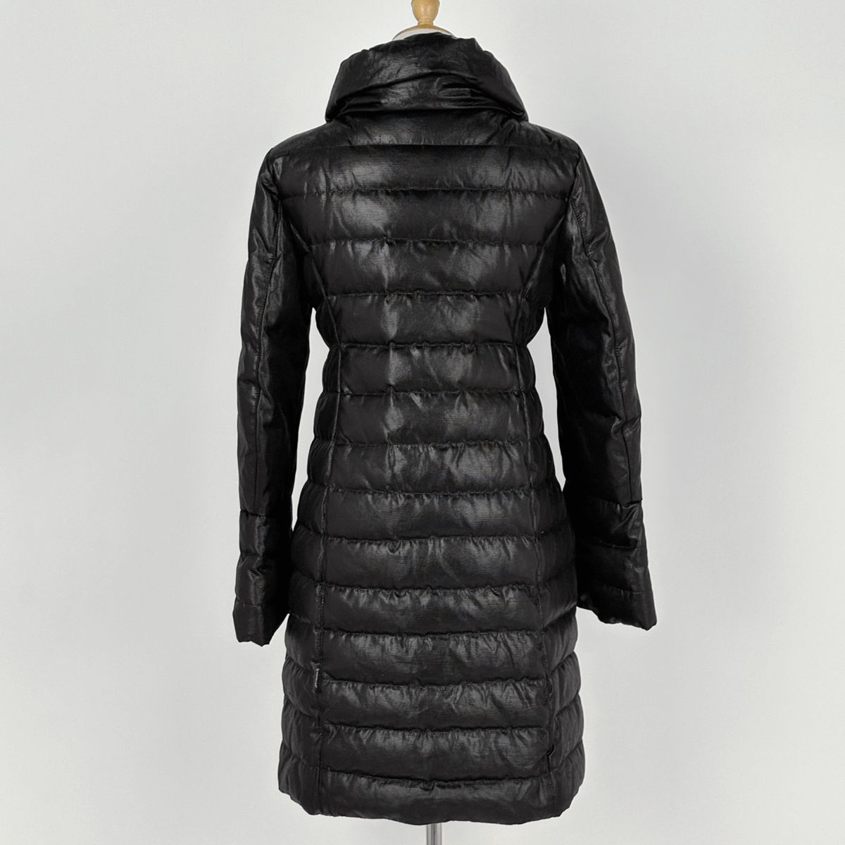 在庫一掃】 モンクレール MONCLER ジョアンナ ダウンコート ハイネック