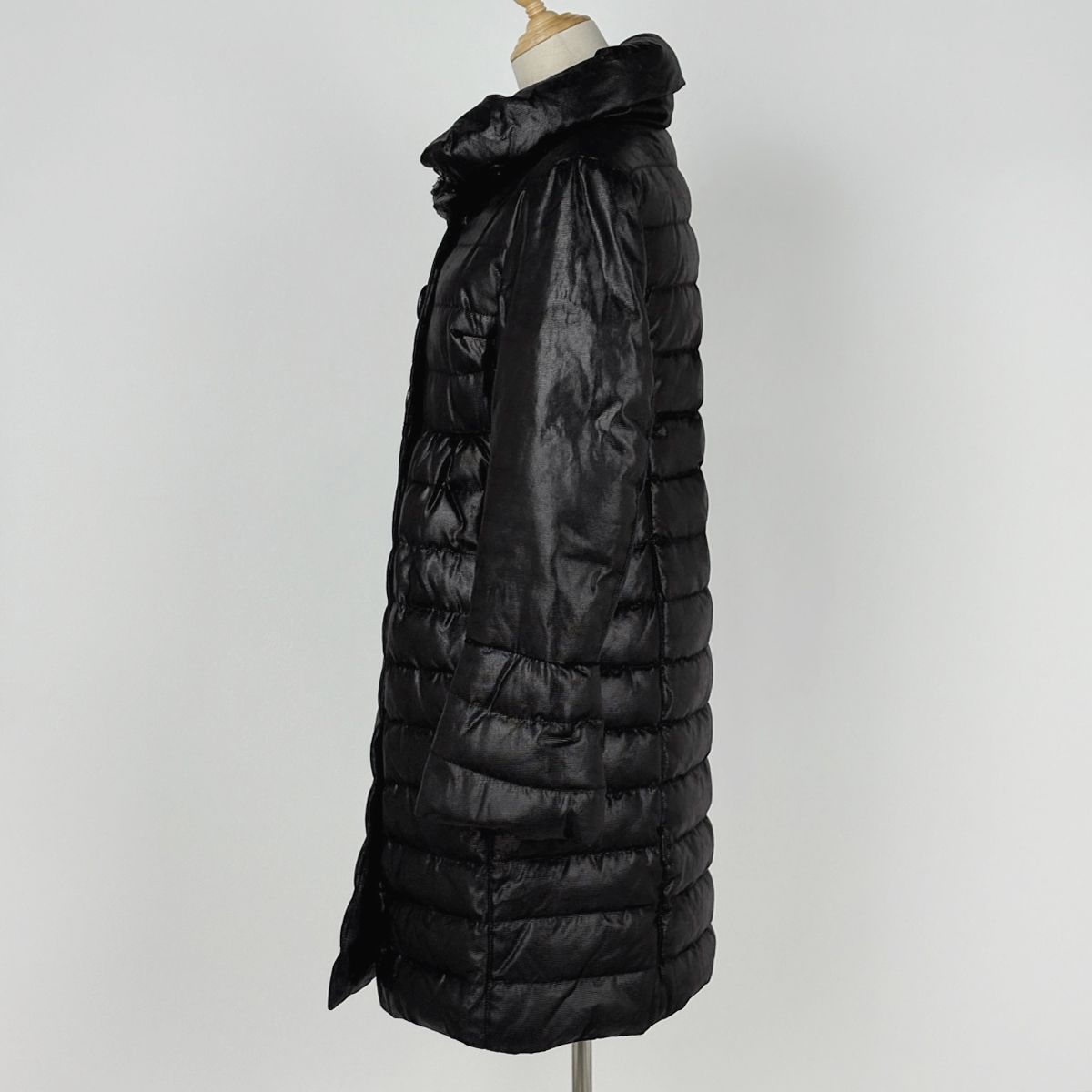 在庫一掃】 モンクレール MONCLER ジョアンナ ダウンコート ハイネック 