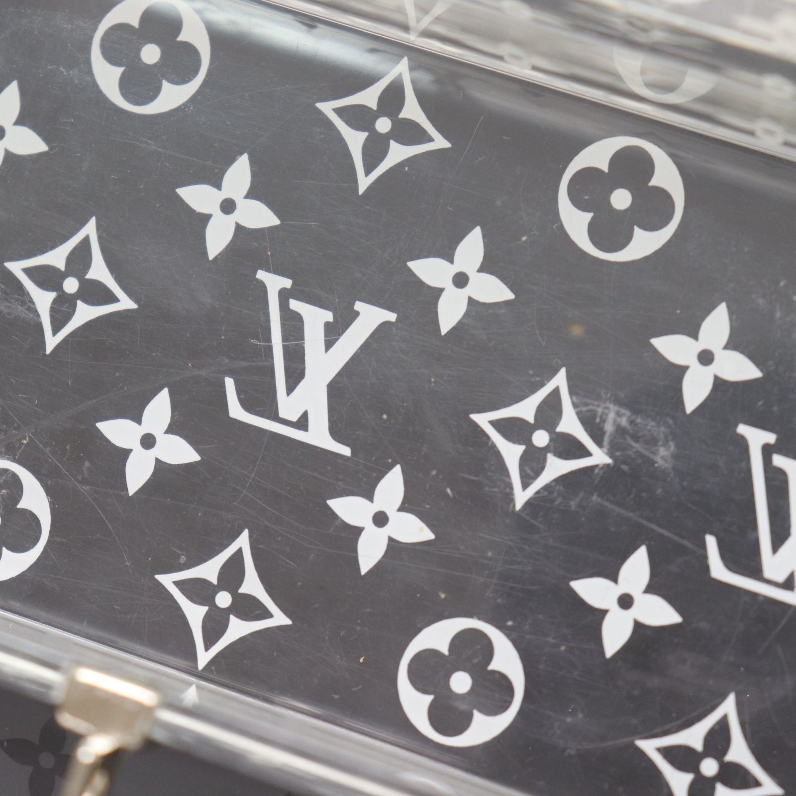 IT1TPRT1DNC4 Louis Vuitton ルイヴィトン アロマキャンドル