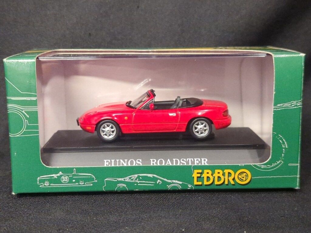 MMP 1/43 EBBRO OLDIES EUNOS ROADSTER/RED 108